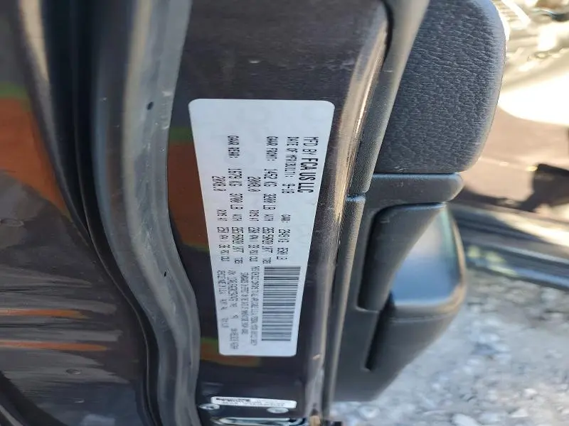 2019 JEEP GRAND CHEROKEE LAREDO  