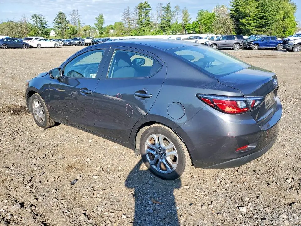 2017 TOYOTA YARIS IA BASE  