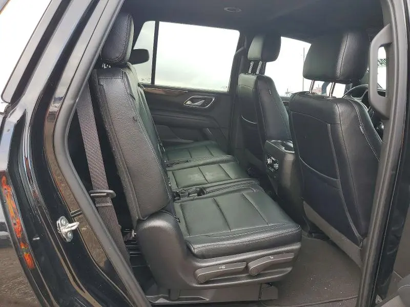 2022 GMC YUKON SLE  