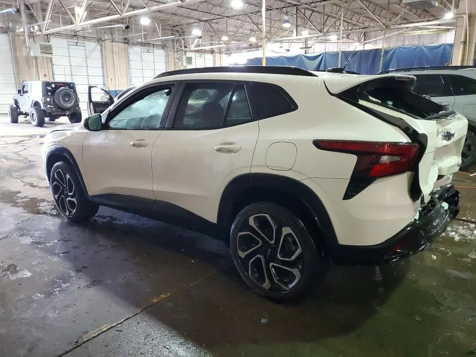 2025 CHEVROLET TRAX 2RS  