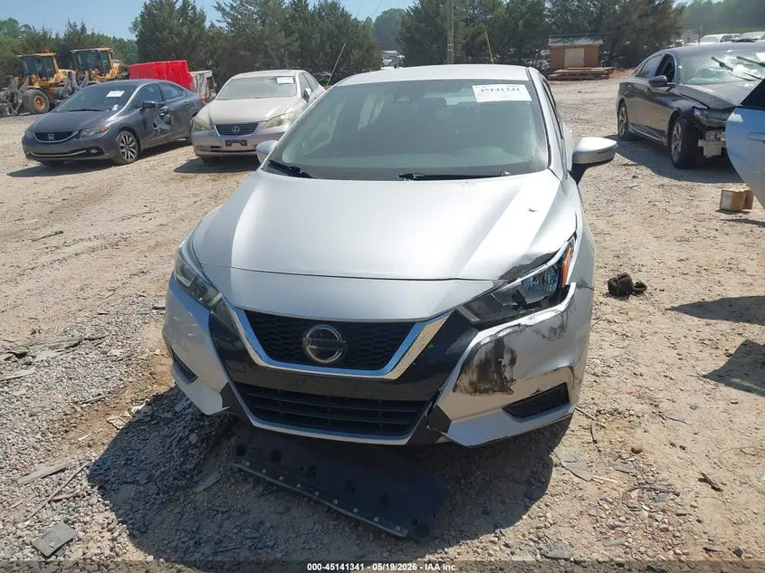 2020 NISSAN VERSA SV XTRONIC CVT
