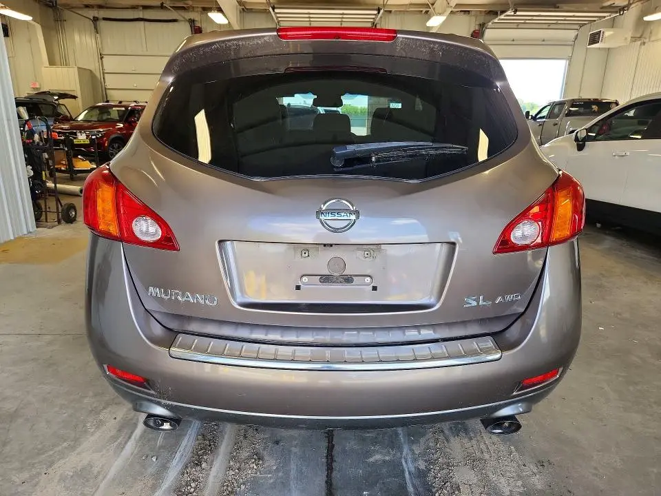 2010 NISSAN MURANO S  