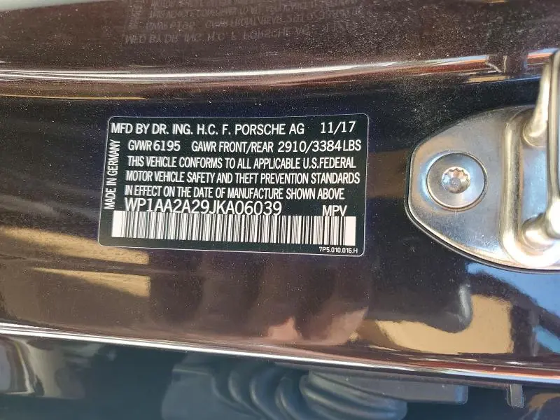 2018 PORSCHE CAYENNE   
