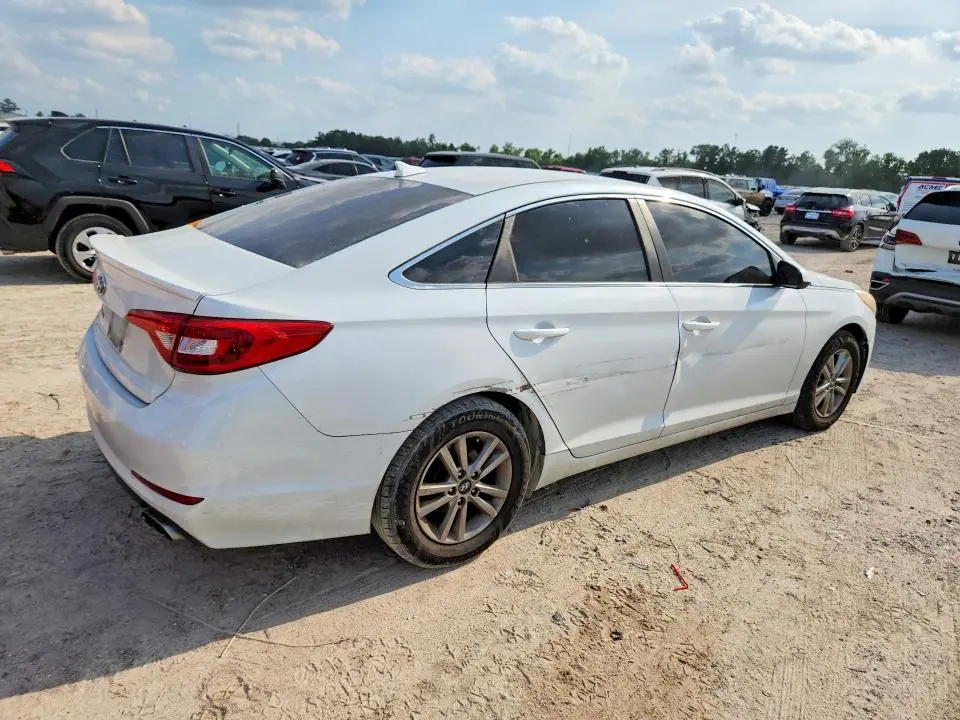 2016 HYUNDAI SONATA SE  