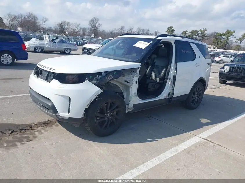2019 LAND ROVER DISCOVERY HSE LUXURY