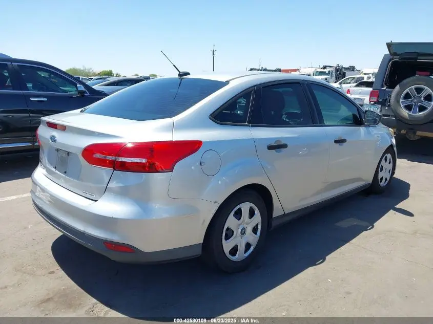 2016 FORD FOCUS S