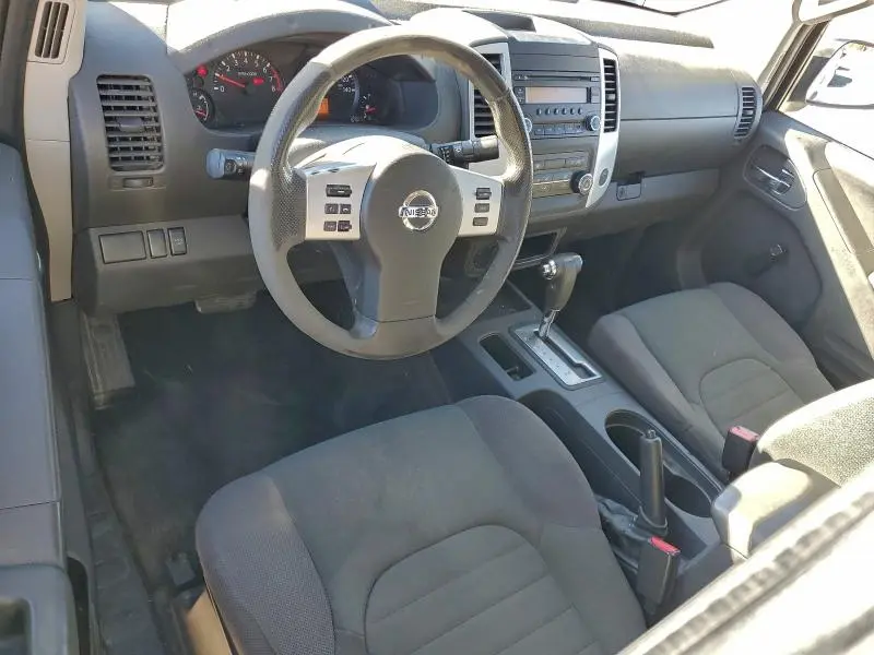 2015 NISSAN FRONTIER S  