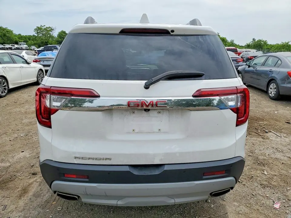 2020 GMC ACADIA SLT  