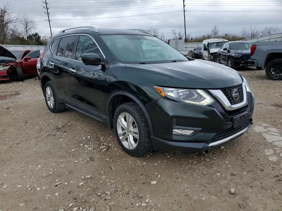 2018 NISSAN ROGUE SV  