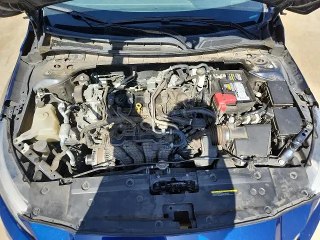 2022 NISSAN ALTIMA SR  