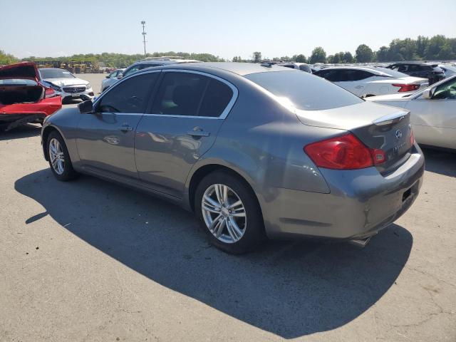 2013 INFINITI G37 