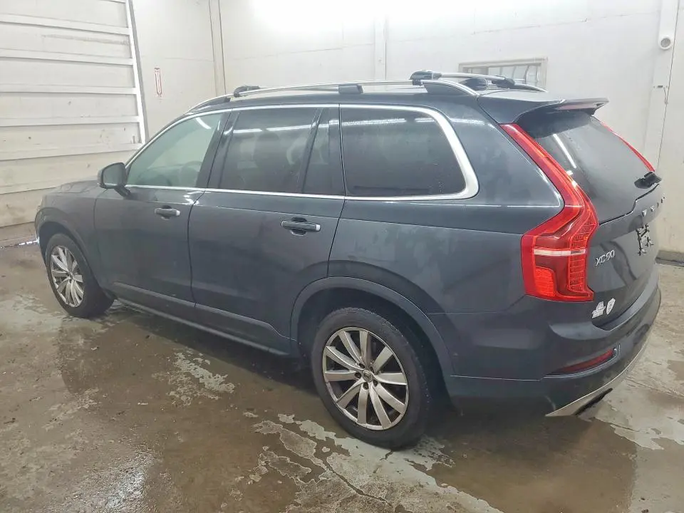 2016 VOLVO XC90 T6  