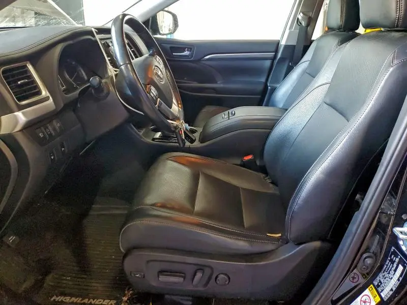 2019 TOYOTA HIGHLANDER LIMITED  