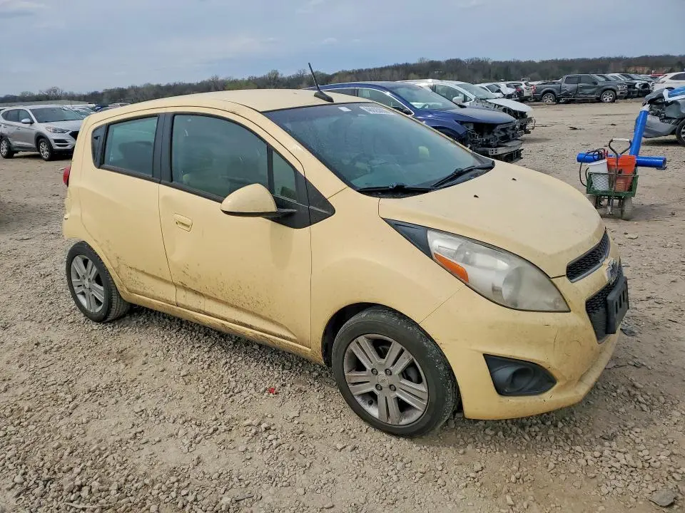 2014 CHEVROLET SPARK 1LT  