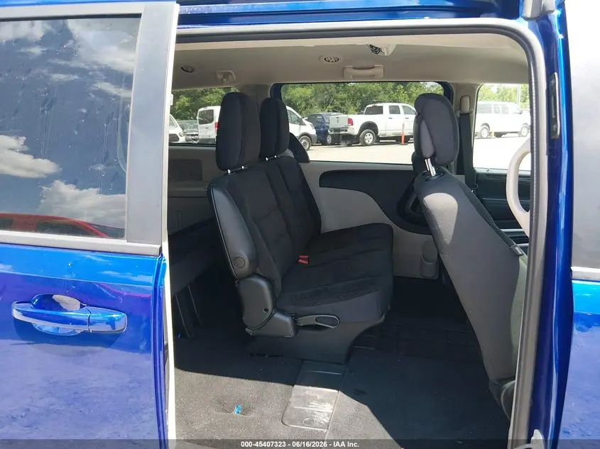2018 DODGE GRAND CARAVAN SE