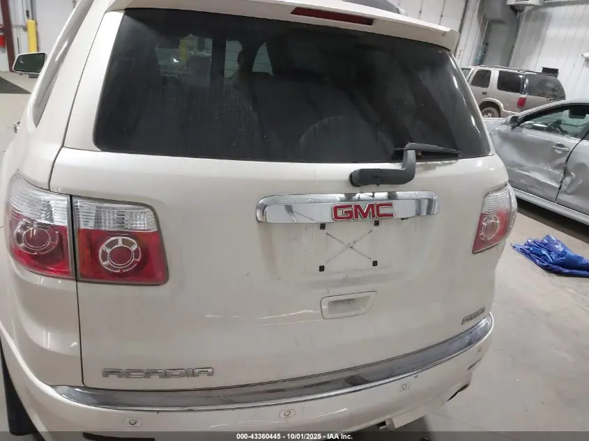 2012 GMC ACADIA DENALI