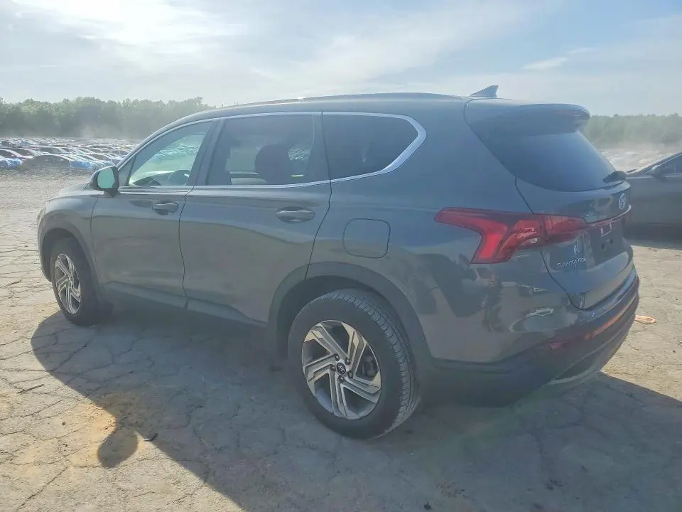 2022 HYUNDAI SANTA FE SE  