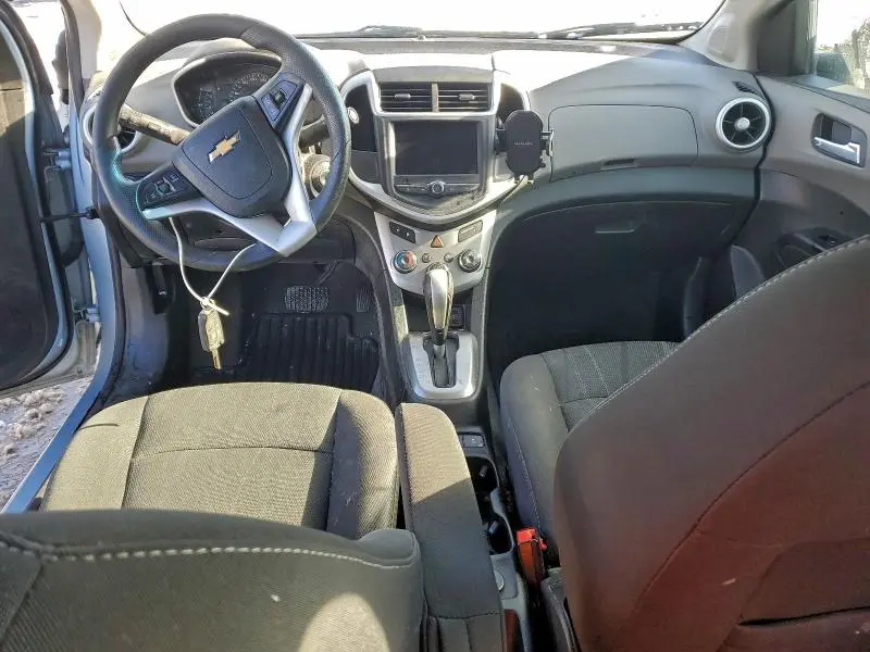 2018 CHEVROLET SONIC LT  