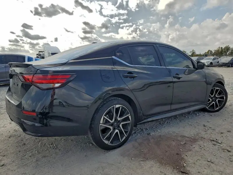 2024 NISSAN SENTRA SR  