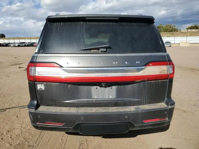 2018 LINCOLN NAVIGATOR PREMIERE  