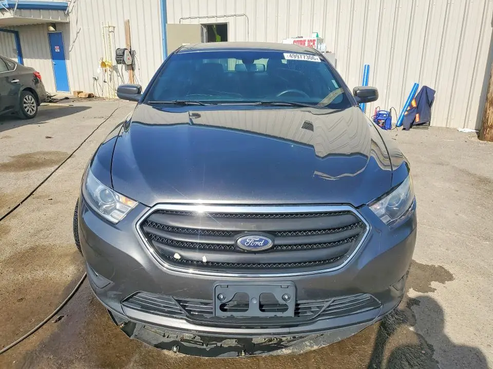 2017 FORD TAURUS SEL  