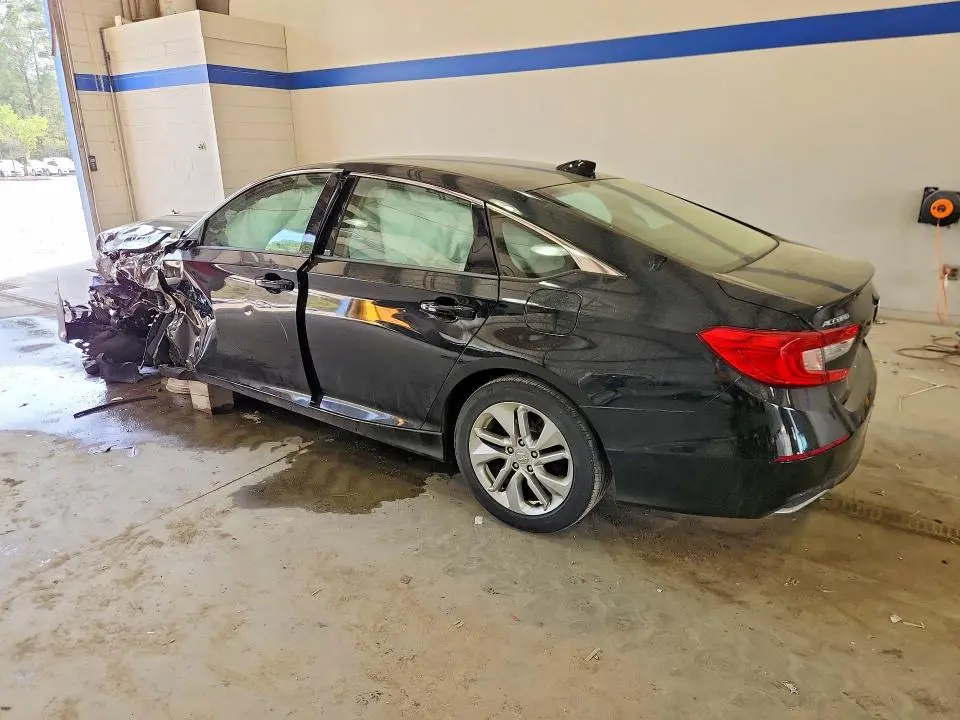 2019 HONDA ACCORD LX  