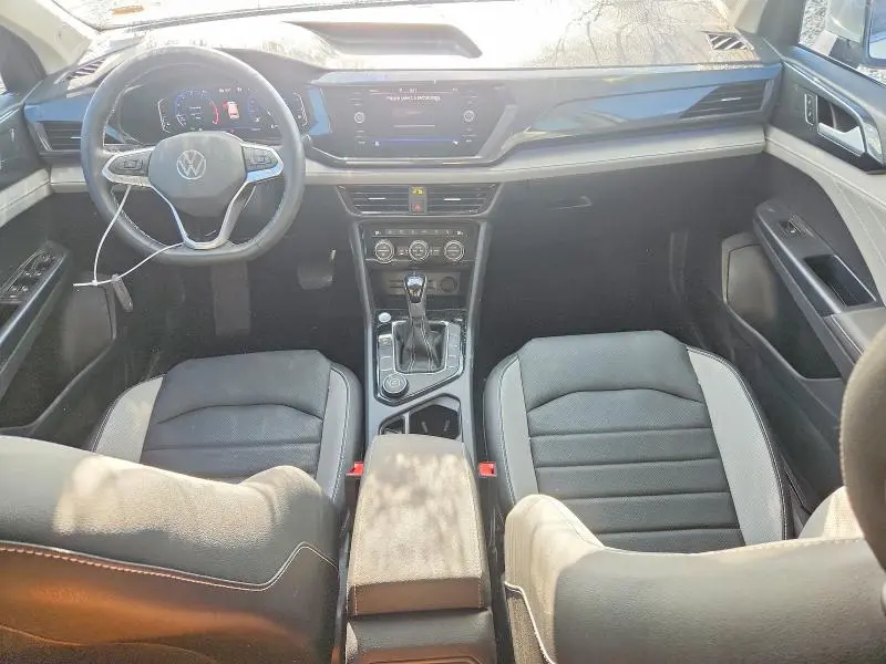 2024 VOLKSWAGEN TAOS SEL  