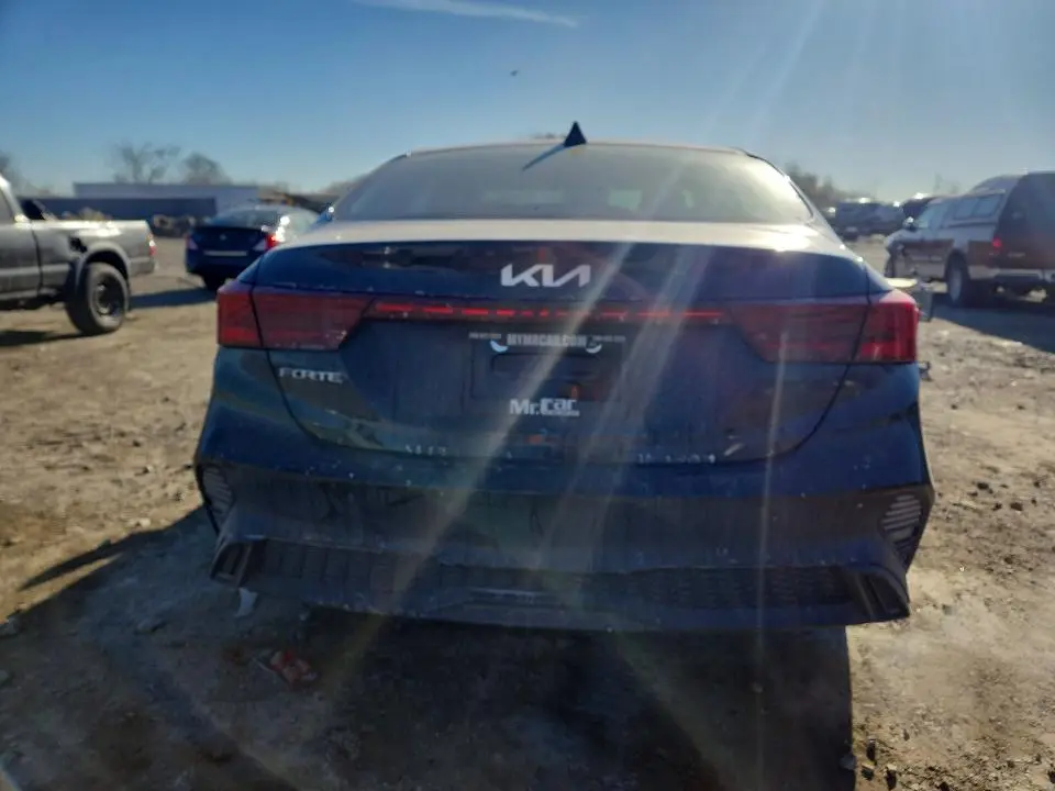2022 KIA FORTE   