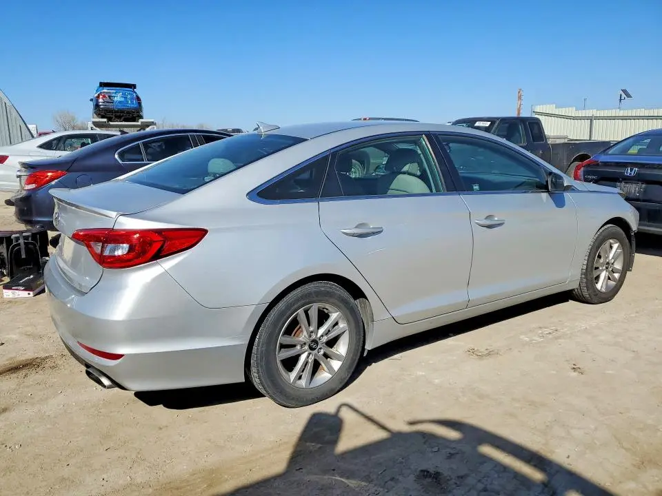 2015 HYUNDAI SONATA SE  