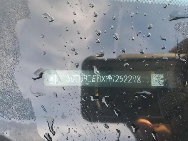 2021 GMC SIERRA K1500 SLT  