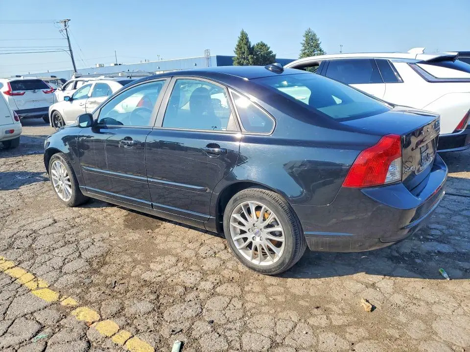 2010 VOLVO S40 2.4I  