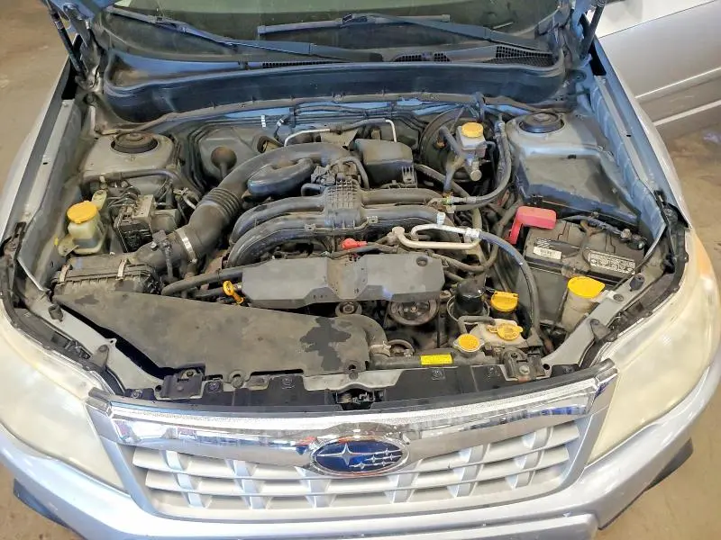 2013 SUBARU FORESTER LIMITED  
