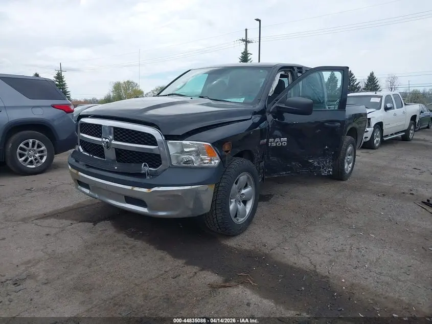 2016 RAM 1500 ST