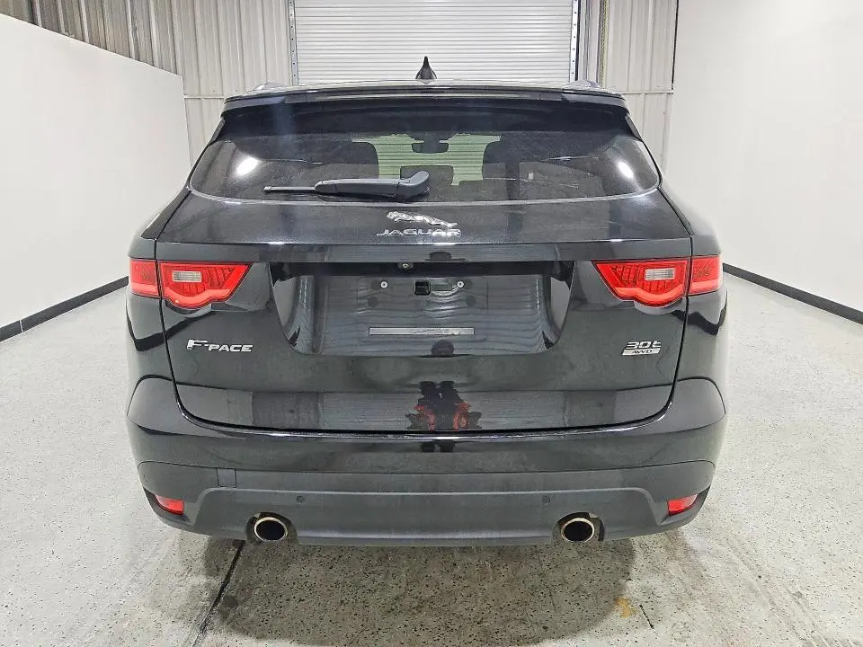 2019 JAGUAR F-PACE PRESTIGE  