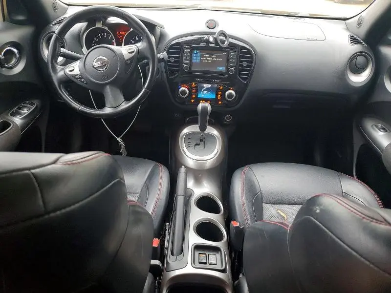 2015 NISSAN JUKE SL  