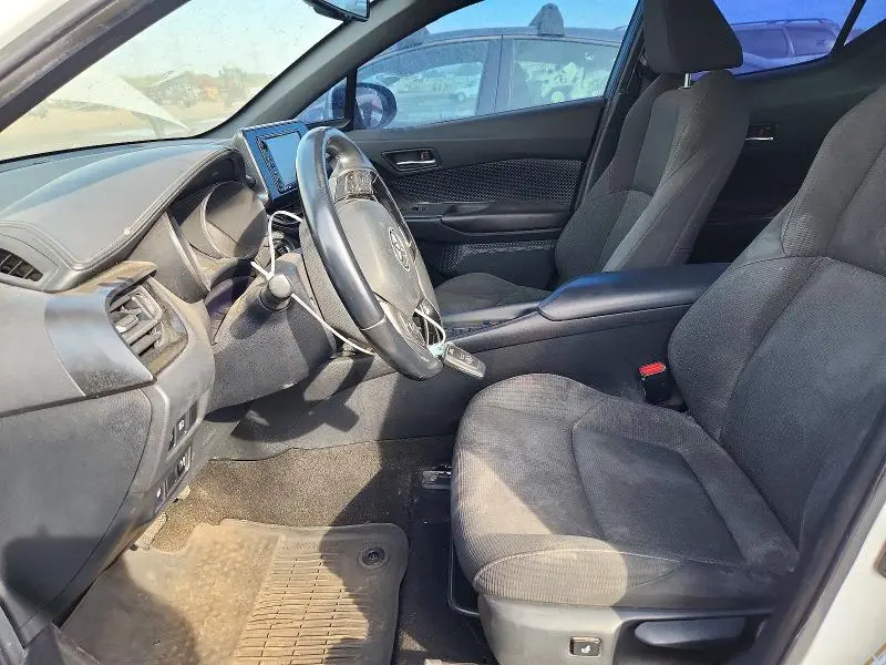 2018 TOYOTA C-HR XLE PREMIUM  