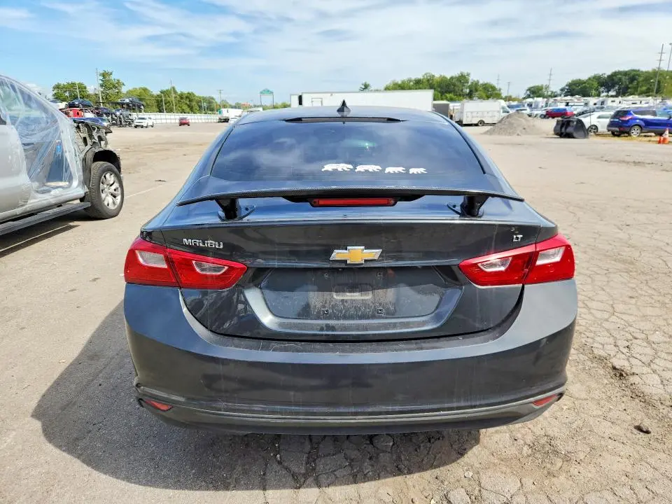 2017 CHEVROLET MALIBU LT  