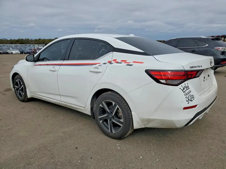 2024 NISSAN SENTRA SV  