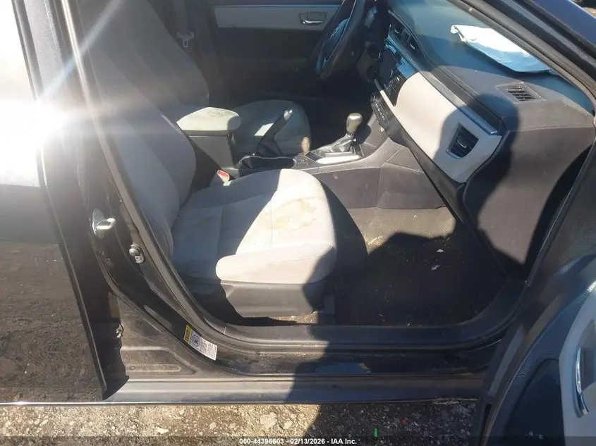 2016 TOYOTA COROLLA LE