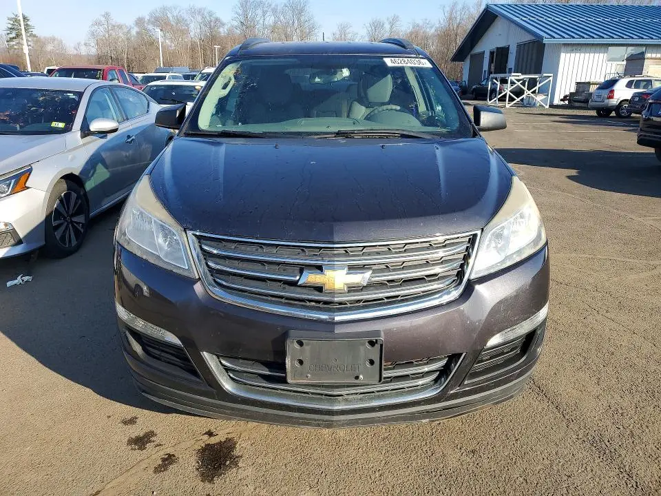 2016 CHEVROLET TRAVERSE LS  