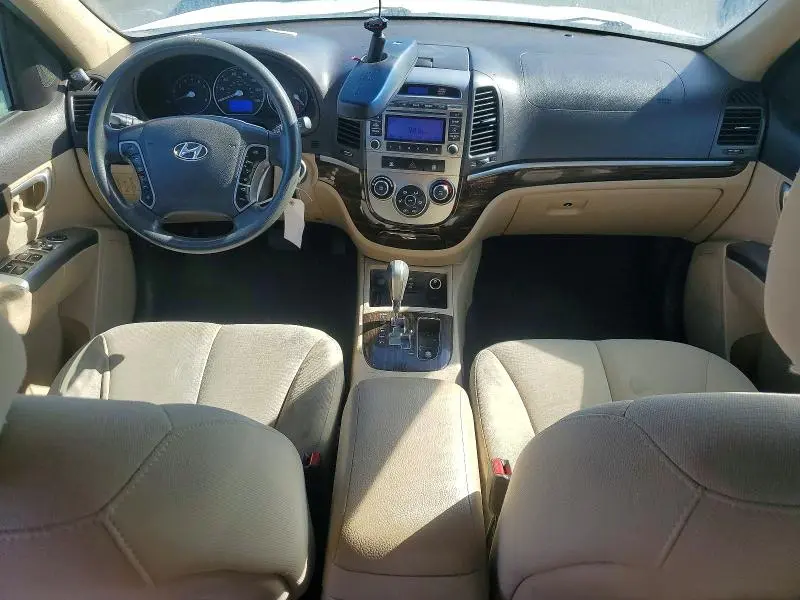 2011 HYUNDAI SANTA FE GLS  