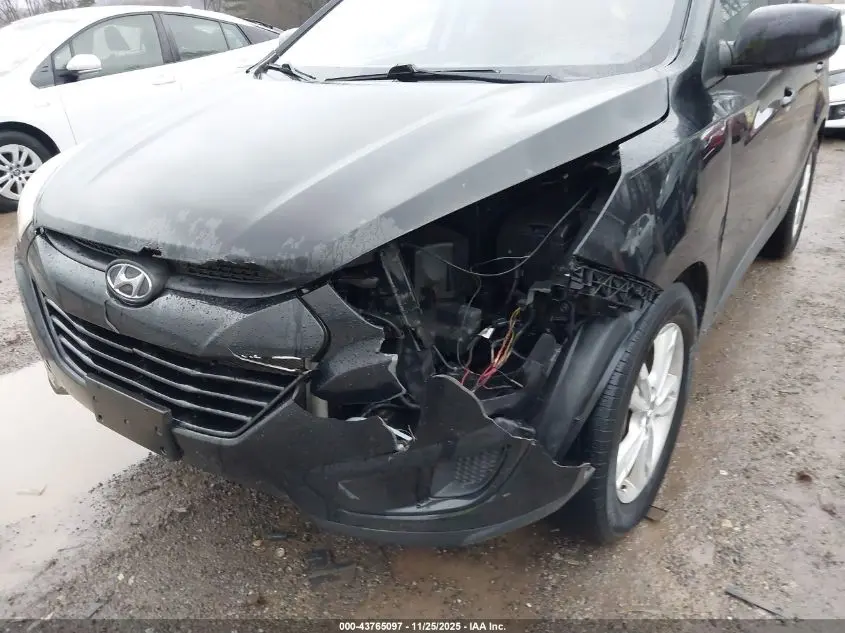 2011 HYUNDAI TUCSON GLS