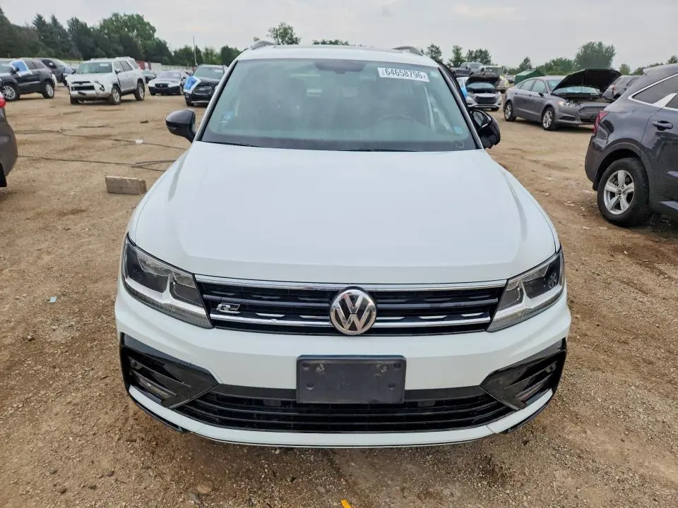 2020 VOLKSWAGEN TIGUAN SE  