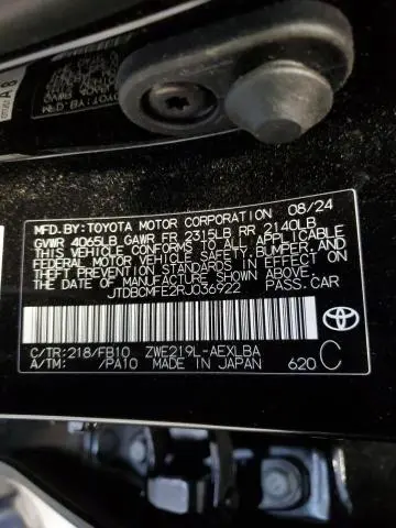 2024 TOYOTA COROLLA LE  