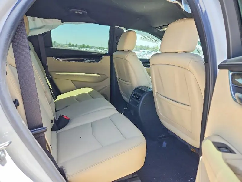 2019 CADILLAC XT5   