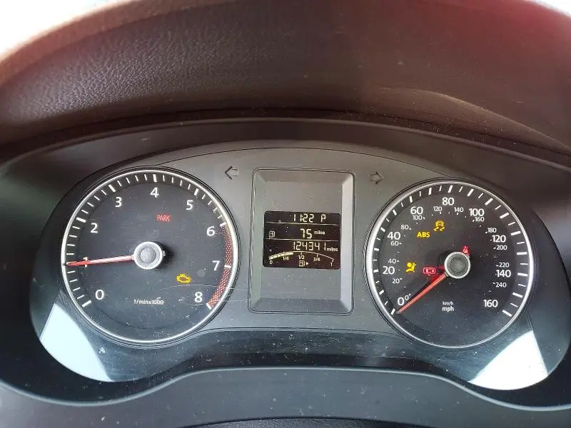 2014 VOLKSWAGEN JETTA SE  