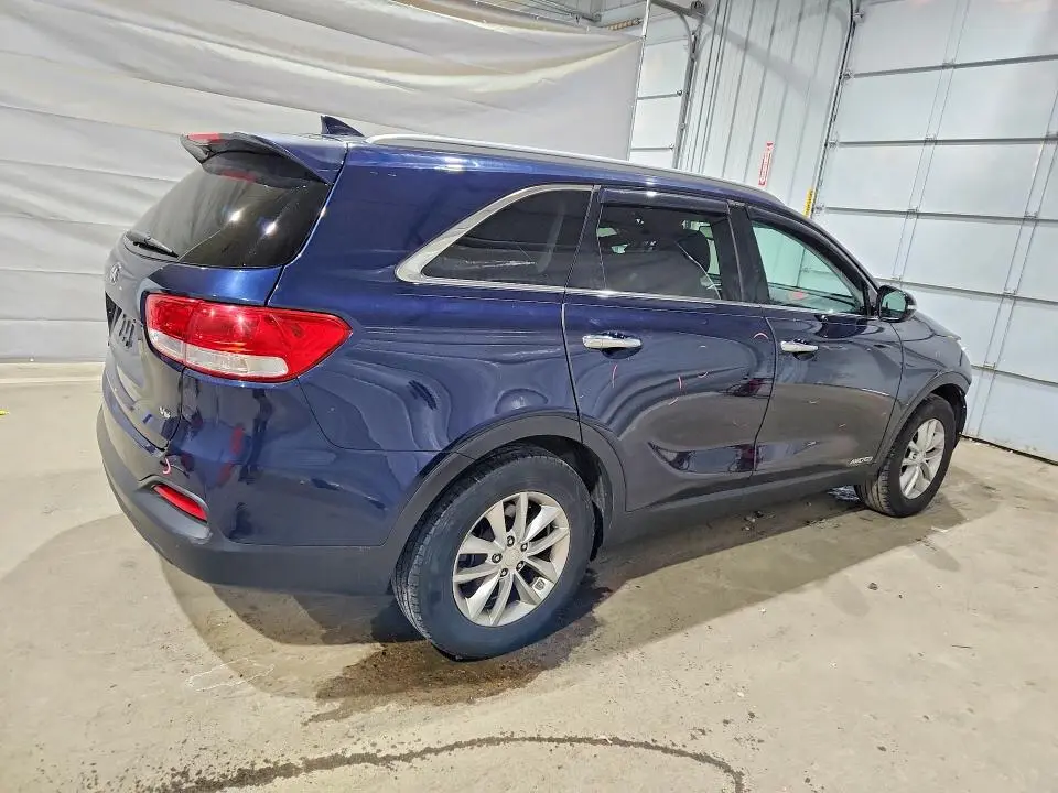2016 KIA SORENTO LX V6  