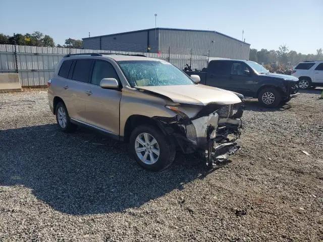 2011 TOYOTA HIGHLANDER BASE  