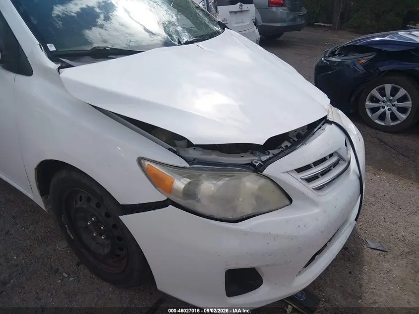 2013 TOYOTA COROLLA LE