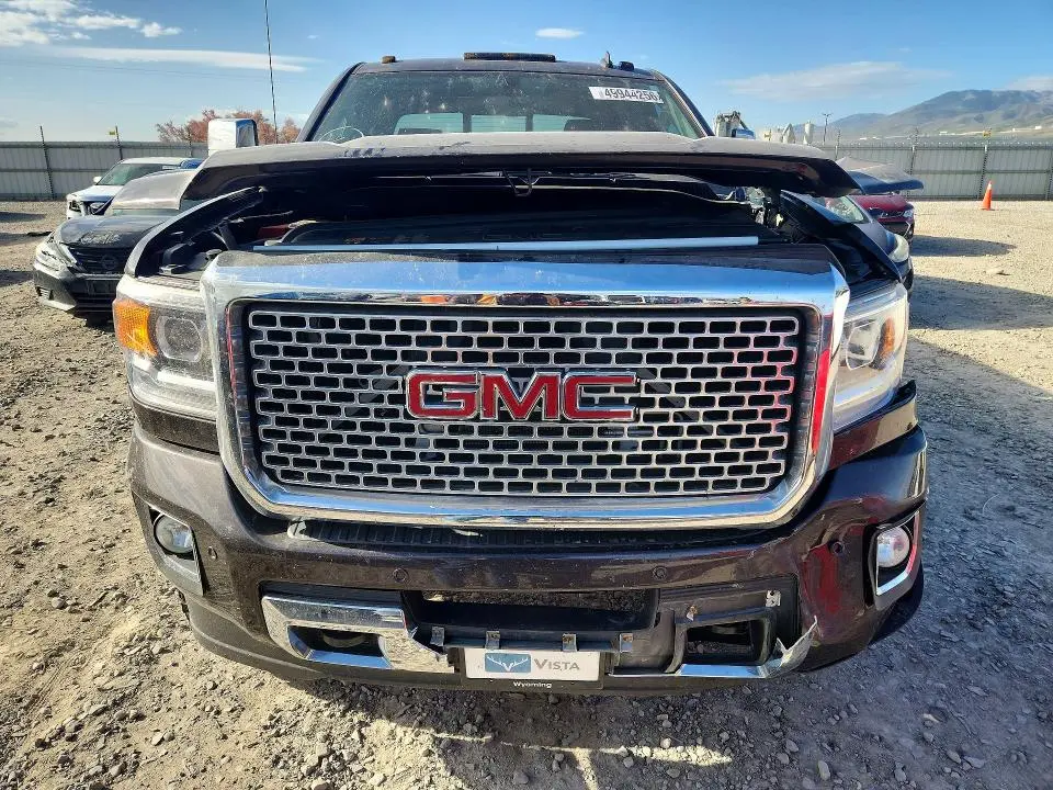 2015 GMC SIERRA K2500 DENALI  